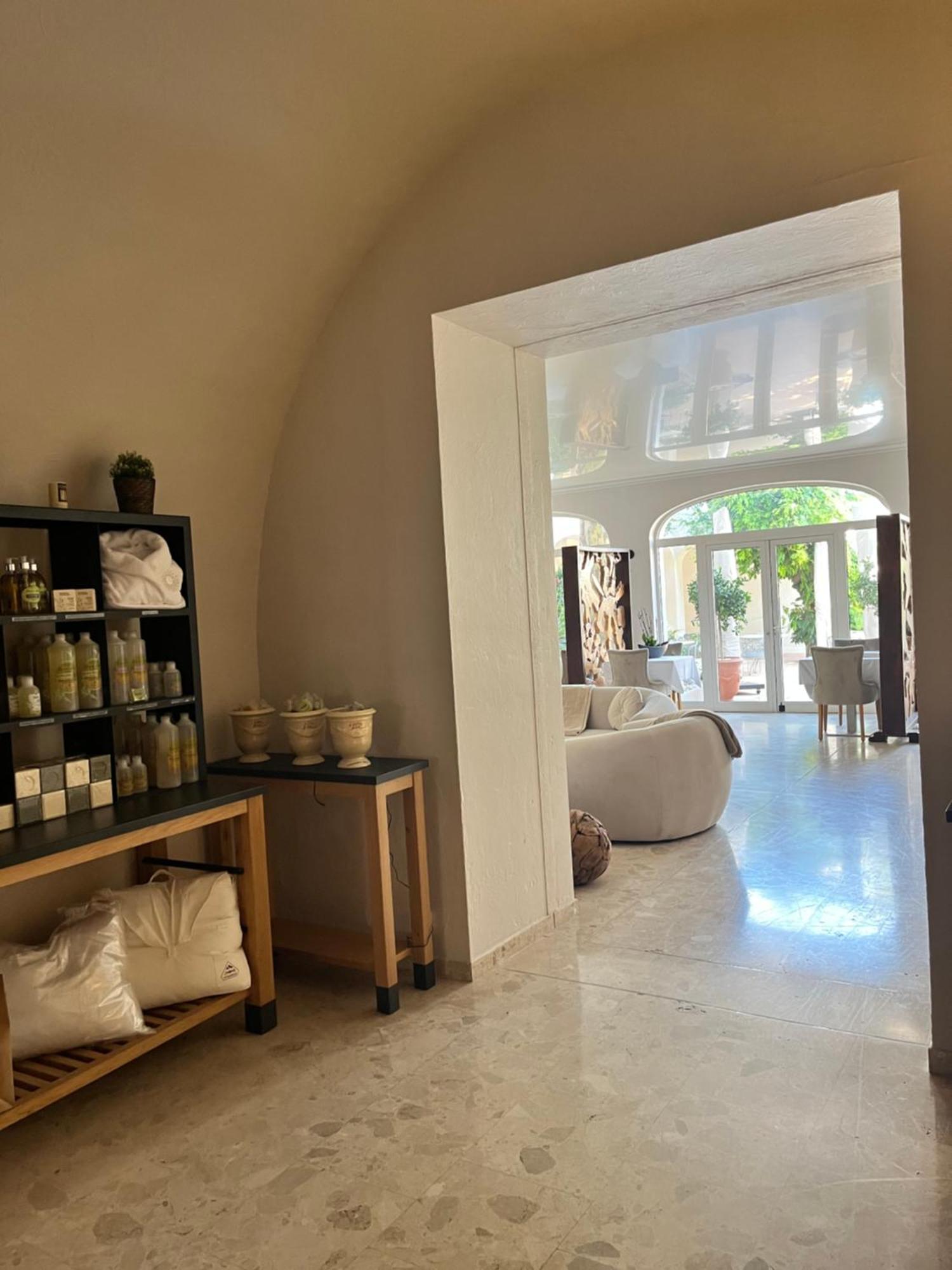 Le Mas Angelussi - Le Clos Du Soleil Salon-de-Provence Exterior foto