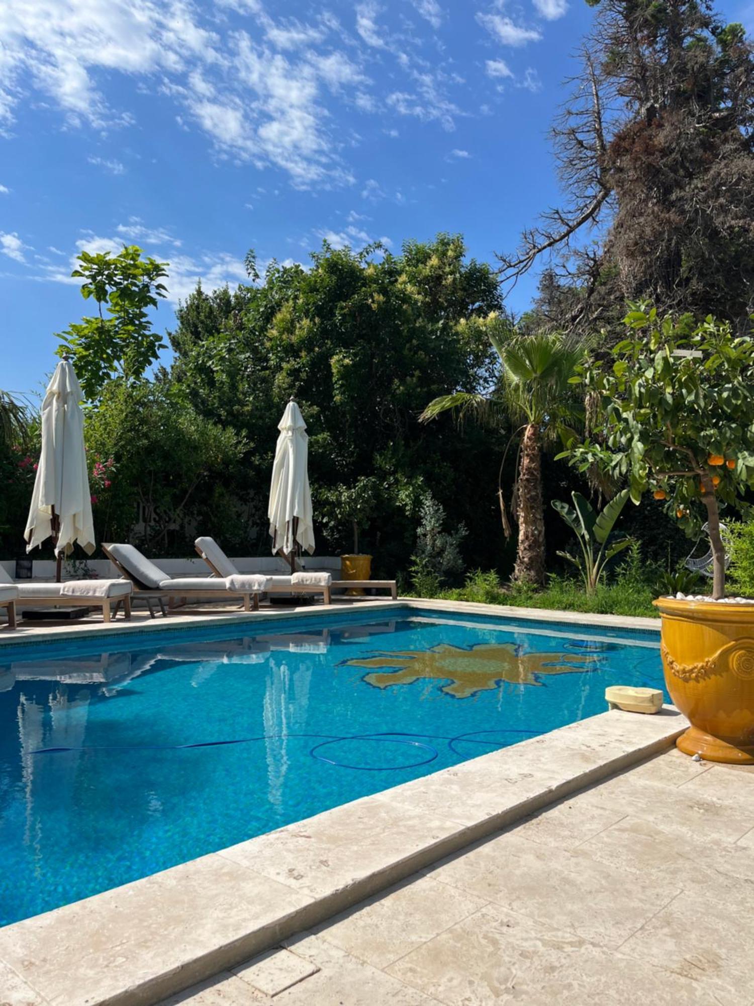 Le Mas Angelussi - Le Clos Du Soleil Salon-de-Provence Exterior foto
